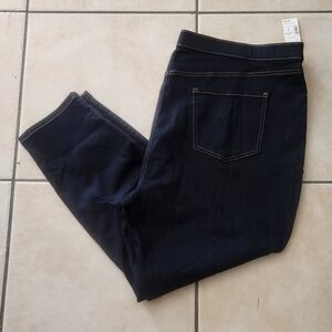 NWT Simply Vera (Vera Wang) 👖denim jeggings